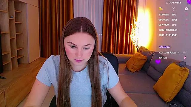 _Mia_Adams on StripChat