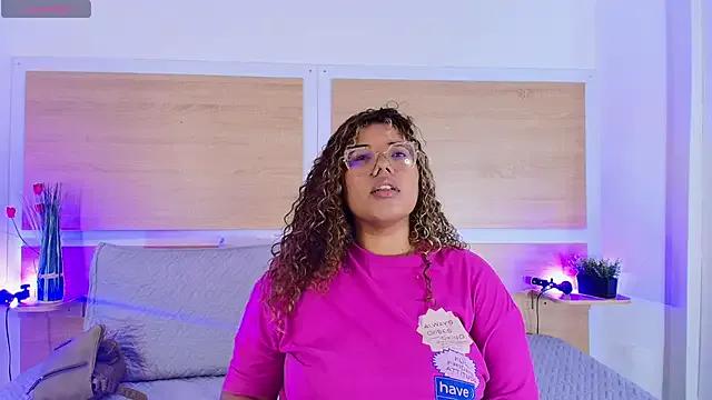 _nickypurple_ on StripChat