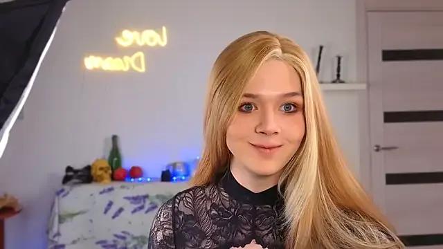 _yourFoxy_ on StripChat