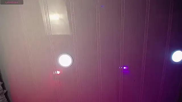 abril_lottie on StripChat