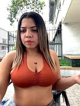 Ada_Pink on StripChat