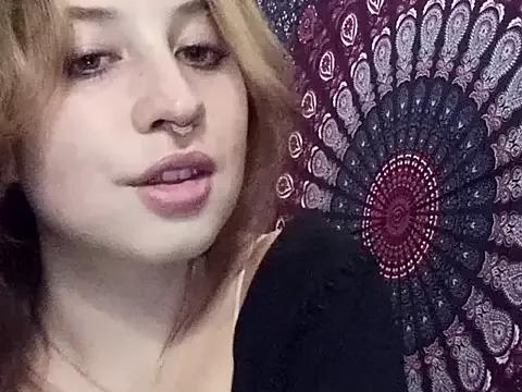 AdalynKiss on StripChat