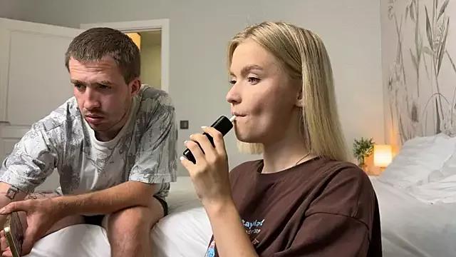 Adelovenick on StripChat