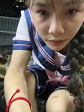 Adora188 on StripChat