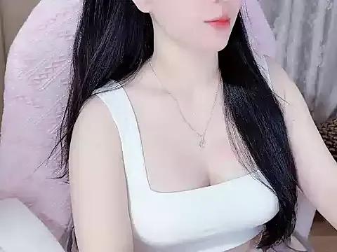 Agnelyn____ on StripChat