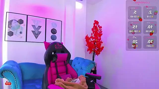 Akaza_Hakuji_ on StripChat