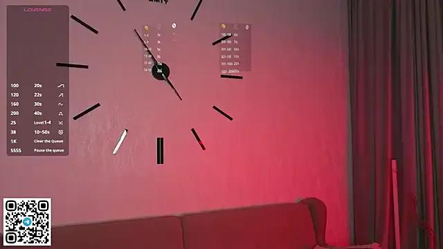 AlberthaEscue on StripChat