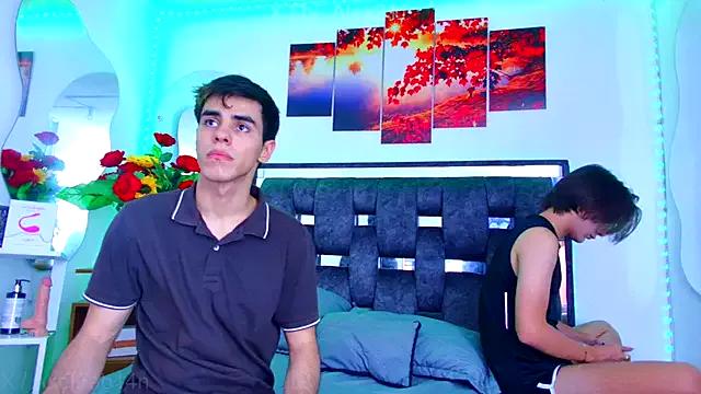 Alex_and_Fabian on StripChat