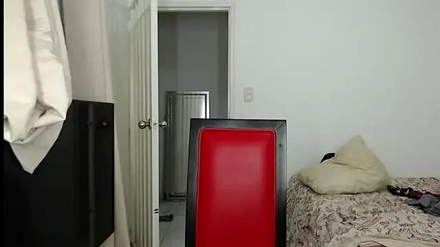 Alex_mojica on StripChat