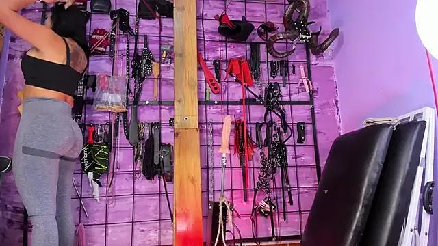 alexia_aitanaa_ on StripChat