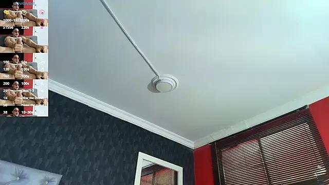 AlexLenox_ on StripChat