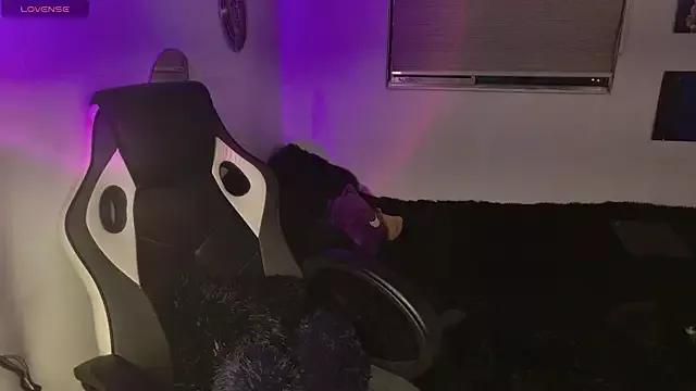 alexxatokyo on StripChat