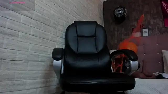 alice__tylor on StripChat