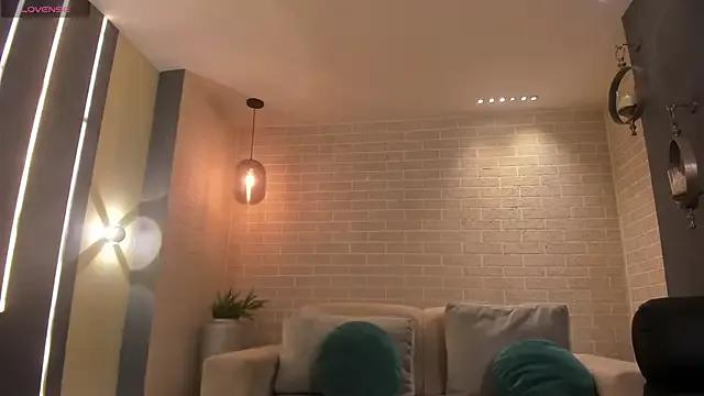 AliceHarper_ on StripChat