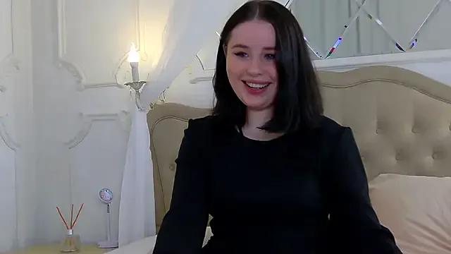 AliceLune on StripChat