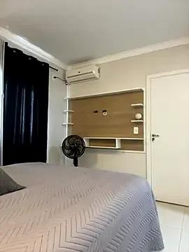 AliceStone19 on StripChat