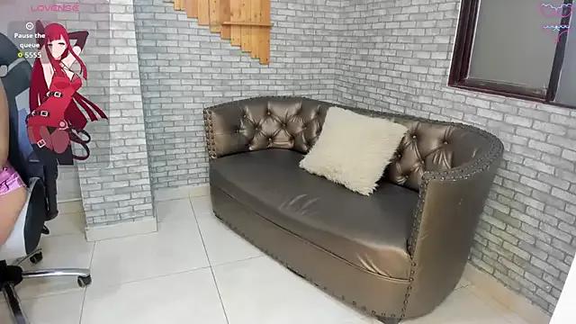 Alisonn_Doll — Freechat on StripChat