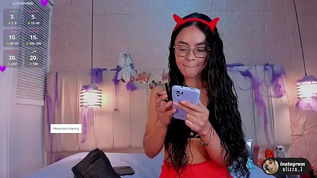 alizza_ on StripChat