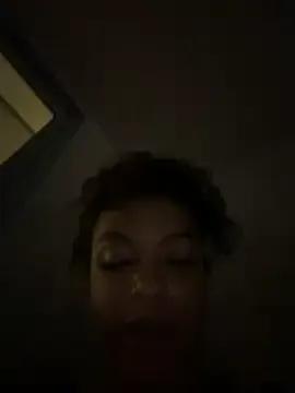 allybluee777 on StripChat