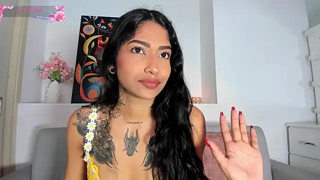 Alykass on StripChat