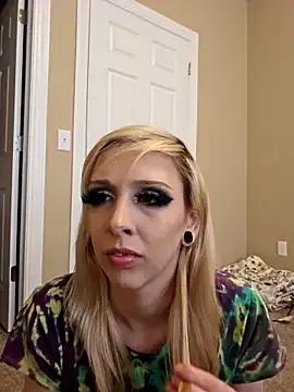 AmethystFoxx on StripChat