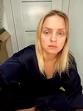 Ami_Foxy on StripChat