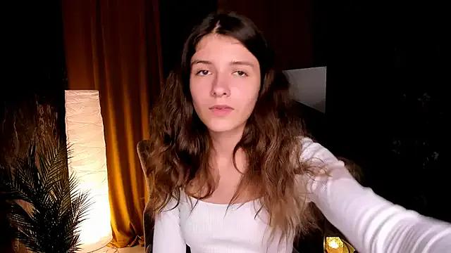 amy_cute_cat on StripChat