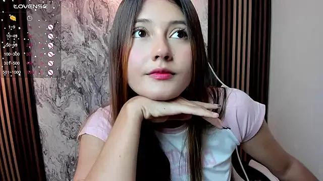 amy_innocent_1 on StripChat