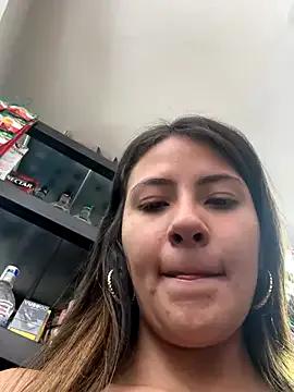 Andrea_19blonde on StripChat