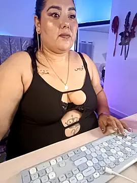 AndreaKinky on StripChat