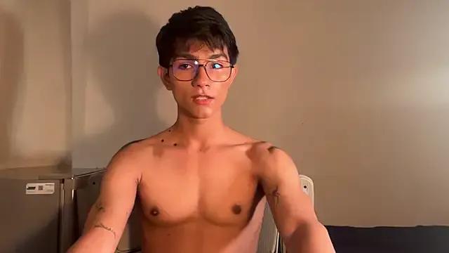 Angel_bunny2 on StripChat