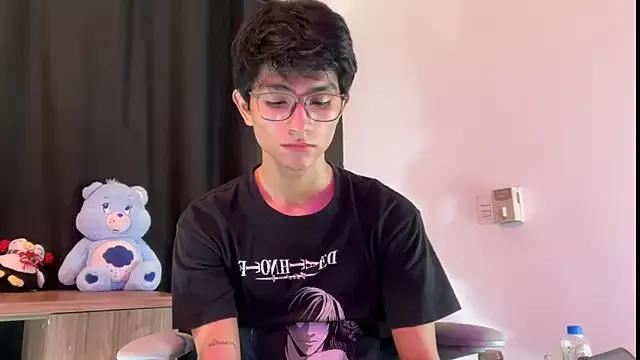 Angel_bunny2 on StripChat