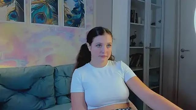 Angel_Lilly on StripChat