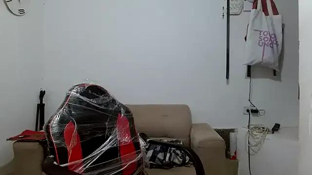 angelamarie1 on StripChat