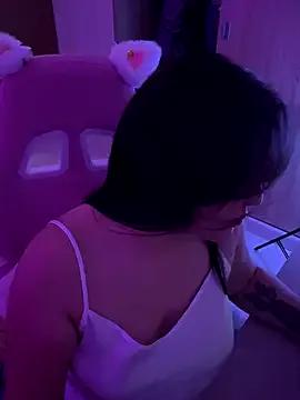 Angeldusttt on StripChat