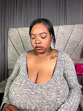 angelGgold on StripChat