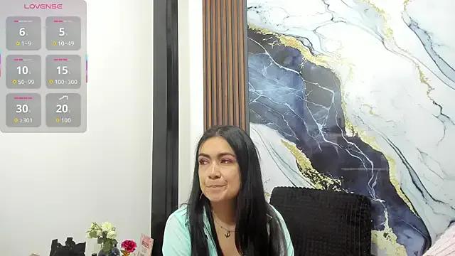 angelinee39 on StripChat