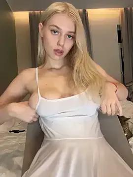 AnikaBest on StripChat