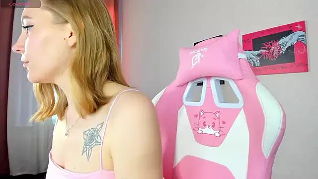 Anna_Chelsea on StripChat