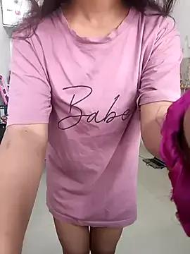 anshika0124 on StripChat