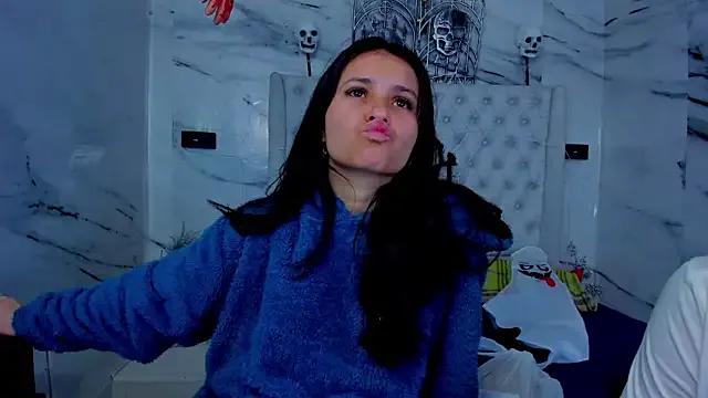 Ari_and_Storm on StripChat