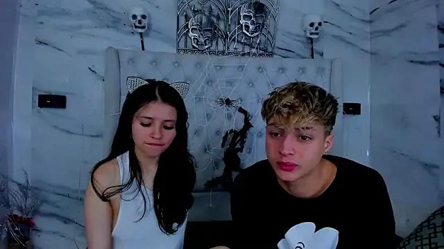 Ari_and_Storm on StripChat