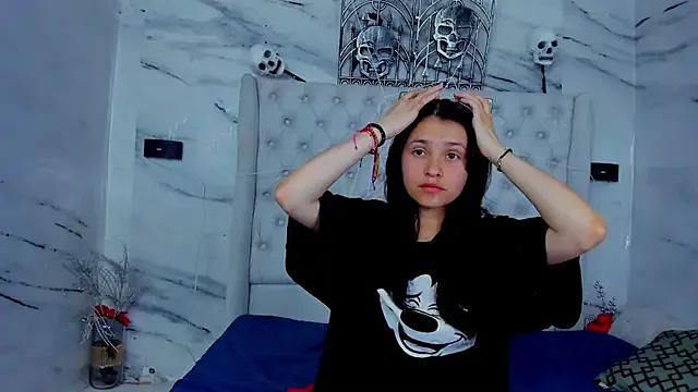 Ari_and_Storm on StripChat