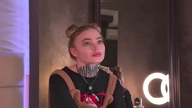 AriWild — hi Arihave a nice day!