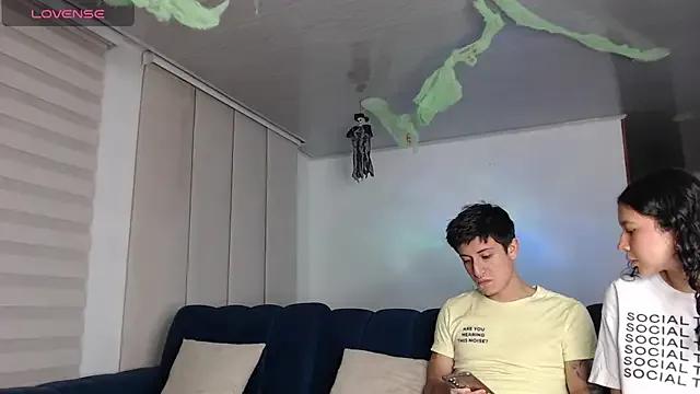 ashely_ryan24 on StripChat