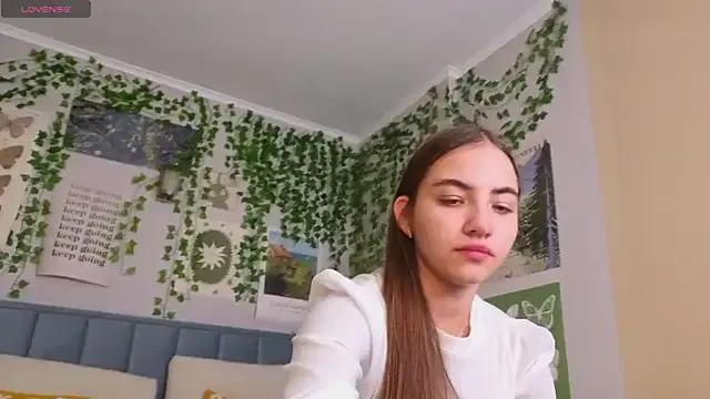 Ashley_Pierce on StripChat