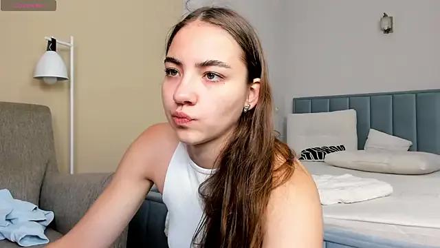 Ashley_Pierce on StripChat