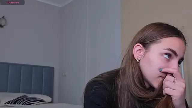 Ashley_Pierce on StripChat