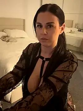 AshleyJayUK on StripChat