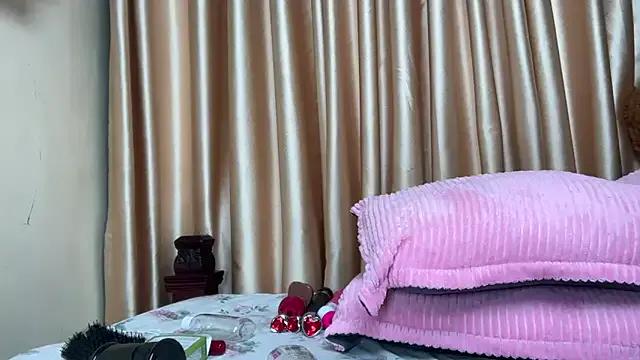 AudreySpanksFuck- on StripChat